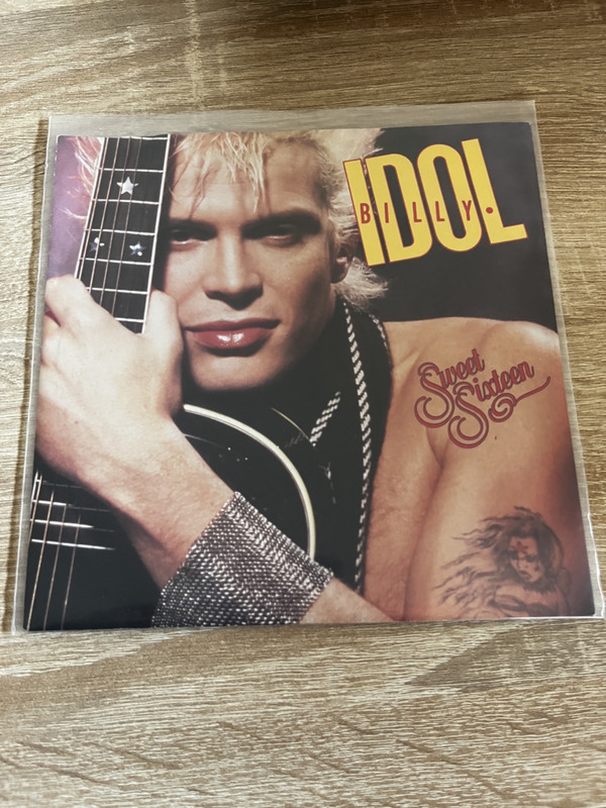 SINGLE / Billy Idol – Sweet Sixteen