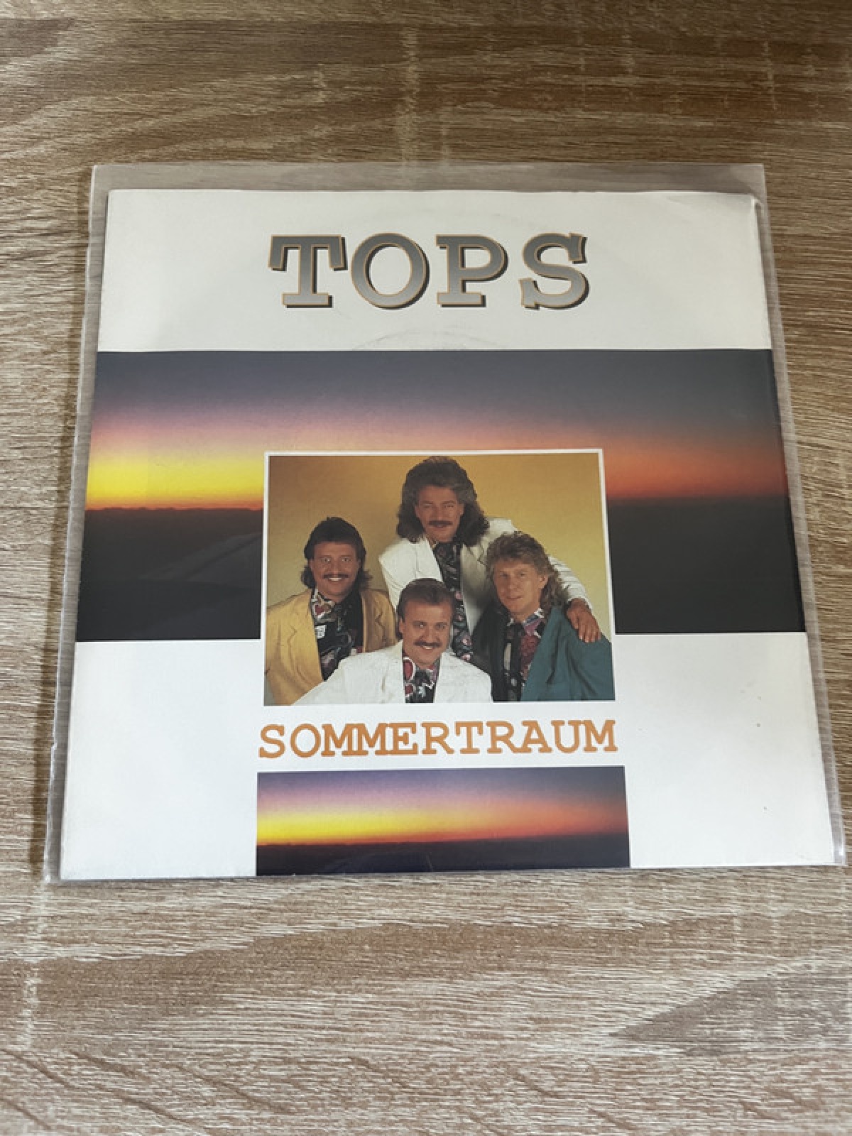 SINGLE / Tops – Sommertraum