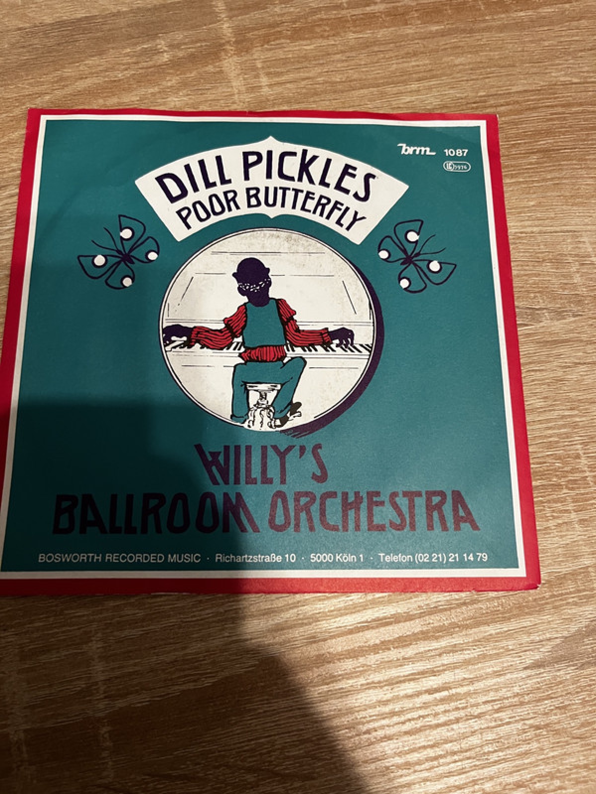 SINGLE / Willy's Ballroom-Orchestra – Dill Pickles