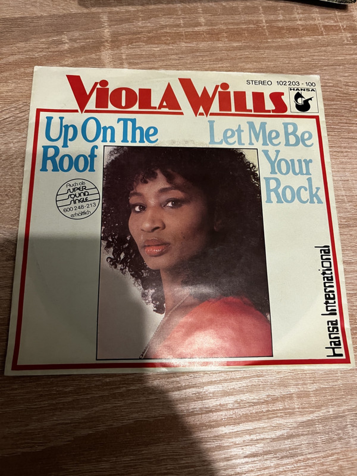 SINGLE / Viola Wills – Up On The Roof / Let Me Be Your Rock